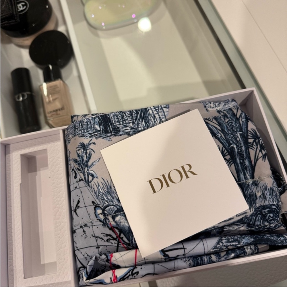 Dior Blue around the world bucket string bag